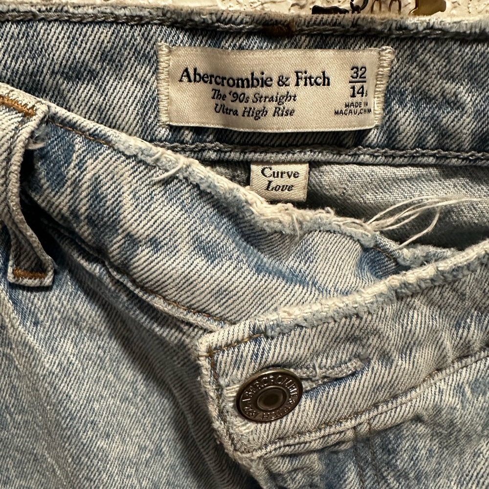 Abercrombie and fitch curve love jeans